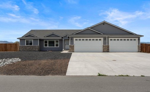 House in Fernley, Nevada, United States 1