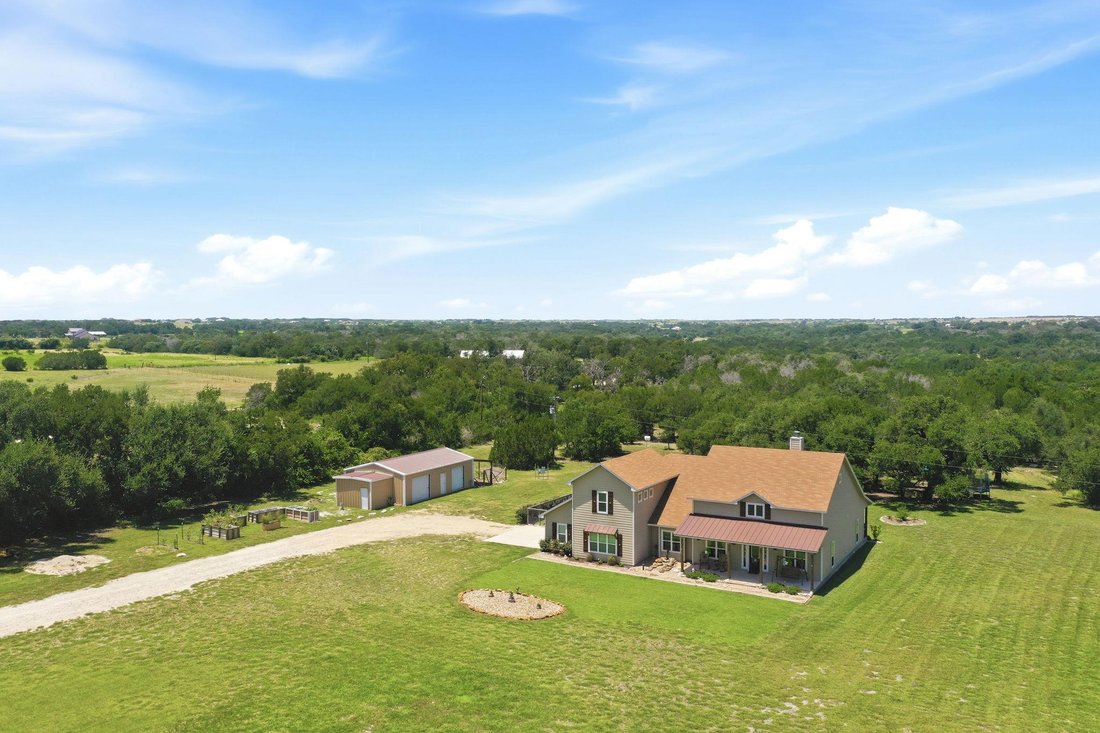 House in Liberty Hill, Texas, United States 3 - 18502413
