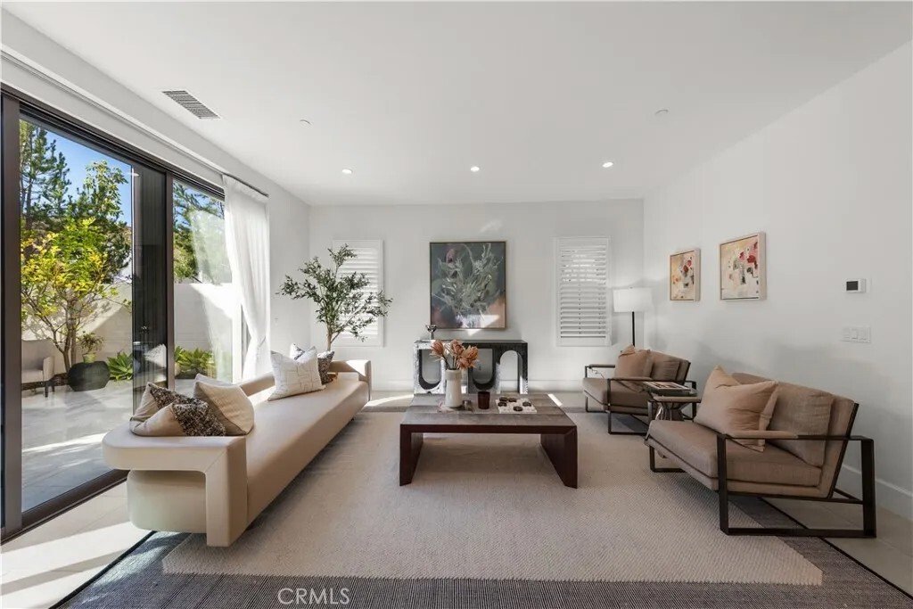 House in Irvine, California, United States 3 - 18499228