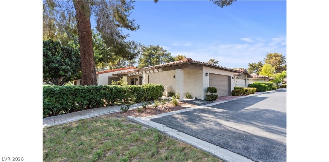 House in Las Vegas, Nevada, United States 2 - 18505428