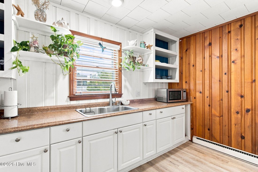 House in Kure Beach, North Carolina, United States 4 - 18501611