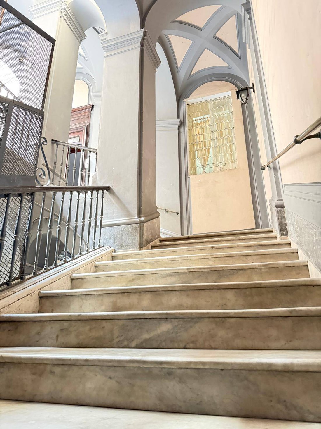 Wohnung in Neapel, Kampanien, Italien 1 - 18504690