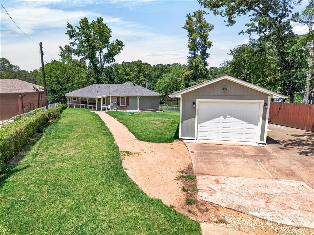 House in Trinidad, Texas, United States 2 - 18503573