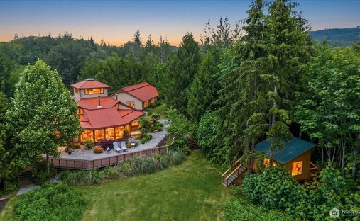 House in Mount Vernon, Washington, United States 1