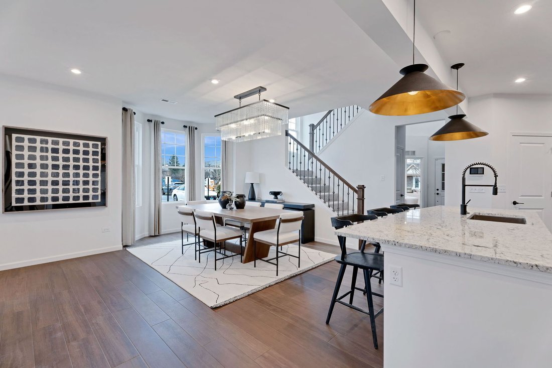 Condo in Lisle, Illinois, United States 4 - 18502792