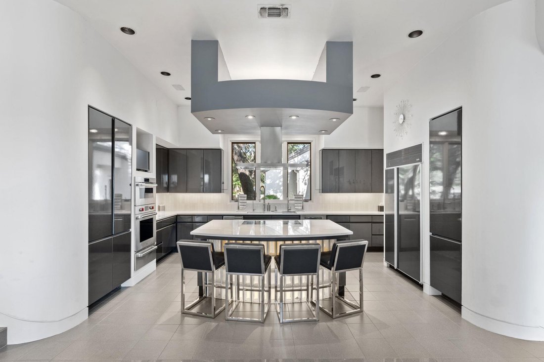 House in Spicewood, Texas, United States 5 - 18499104
