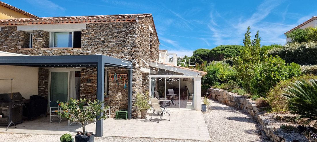 House in Les Issambres, Roquebrune-sur-Argens, France 1 - 18505101