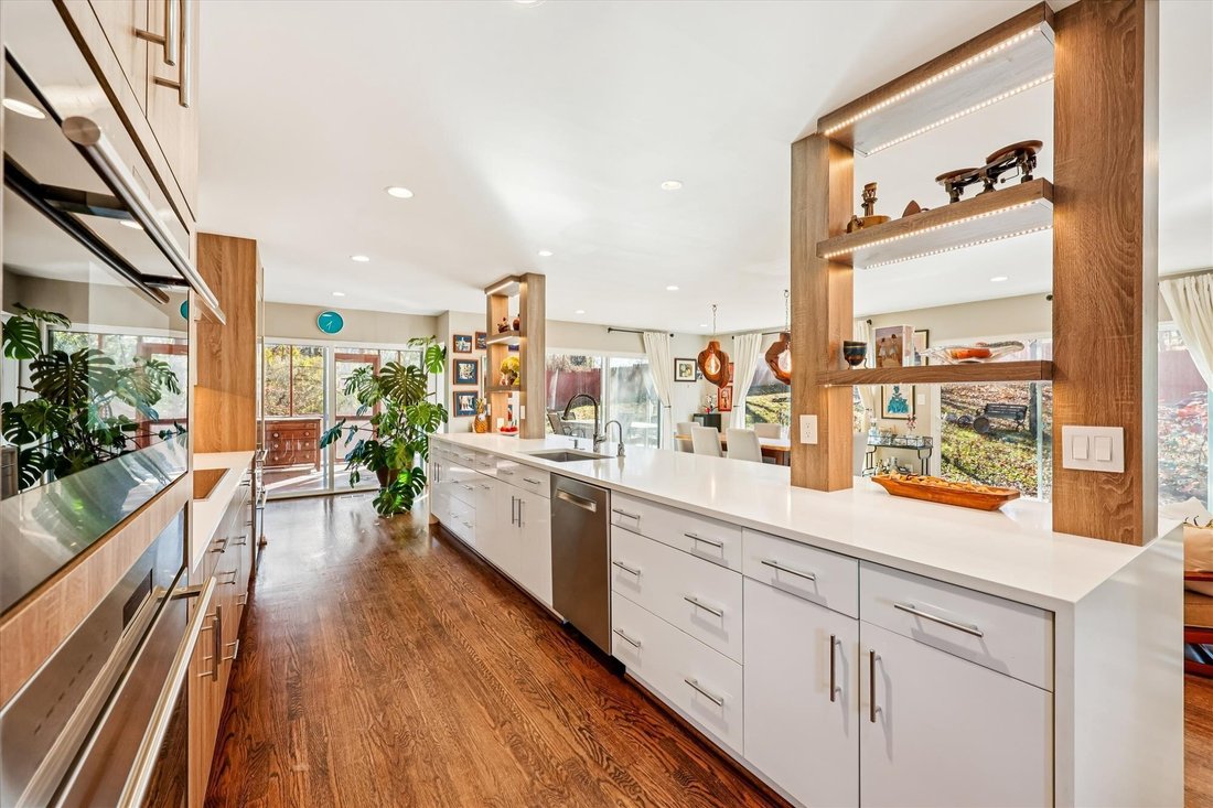 Casa a Bethesda, Maryland, Stati Uniti 4 - 18506702
