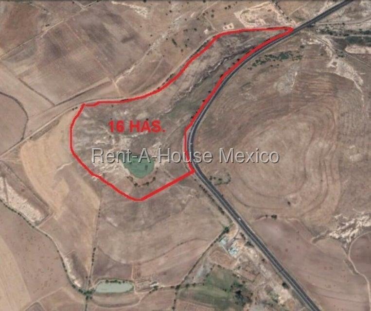 Land in Jilotepec de Molina Enríquez, State of Mexico, Mexico 1 - 18498796