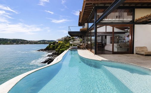 House in Pr Ferradura, State of Rio de Janeiro, Brazil 1
