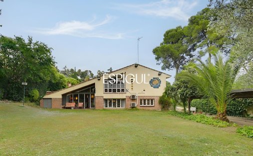 Villa en Bellaterra, Sardañola del Vallés, Cataluña 1