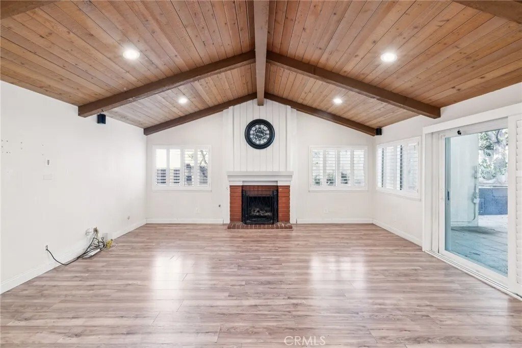 Condo in Los Angeles, California, United States 5 - 18502951
