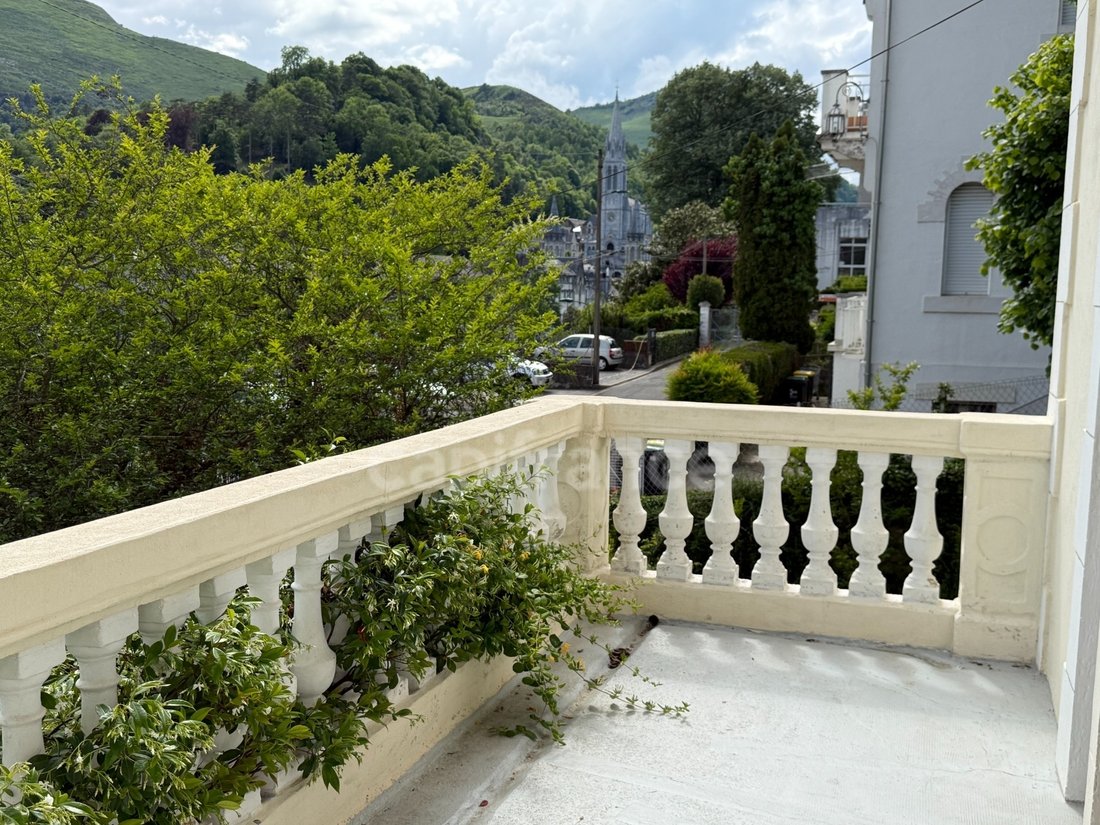 House in Secteur Hôtelier-Sanctuaire, Lourdes, France 3 - 18503830
