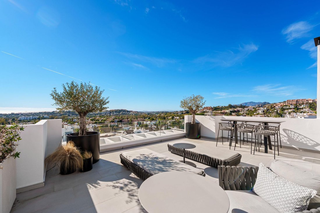 Apartment in Nueva Andalucia, Marbella, Spain 3 - 18499933