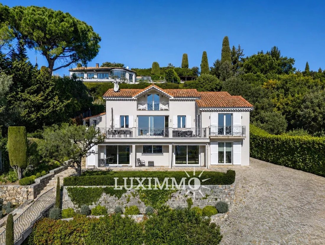 Villa in Mougins, Provence-Alpes-Côte d'Azur, France 1 - 13925523
