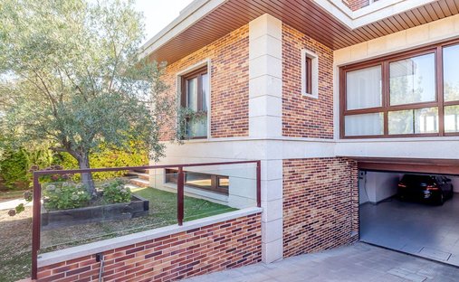 Villa in Majadahonda, Comunidad de Madrid, Spain 1