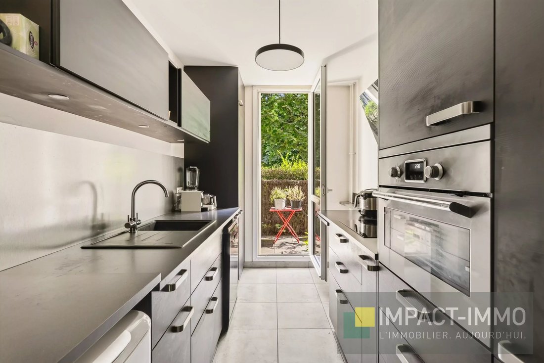 Apartment in Puteaux, Ile-de-France, France 3 - 18501025