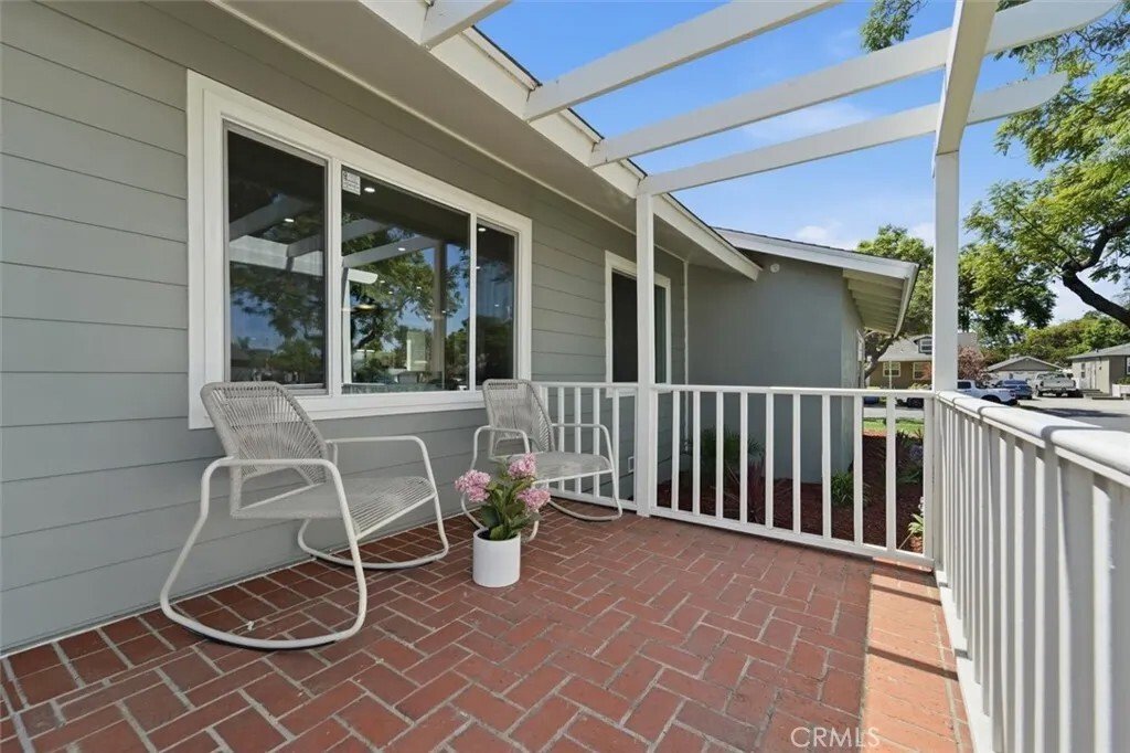 House in Lakewood, California, United States 3 - 18499218