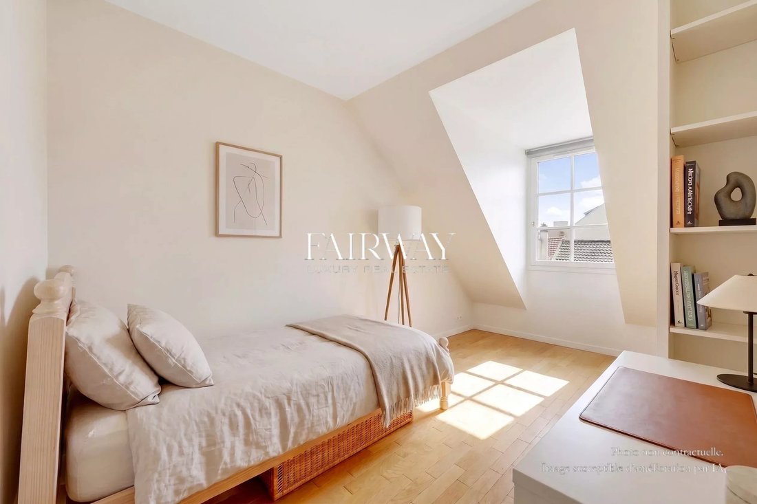 Apartment in Ourches, Saint-Germain-en-Laye, France 3 - 18364143