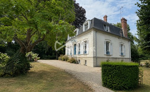 Casa a Varreddes, Isola di Francia, Francia 1