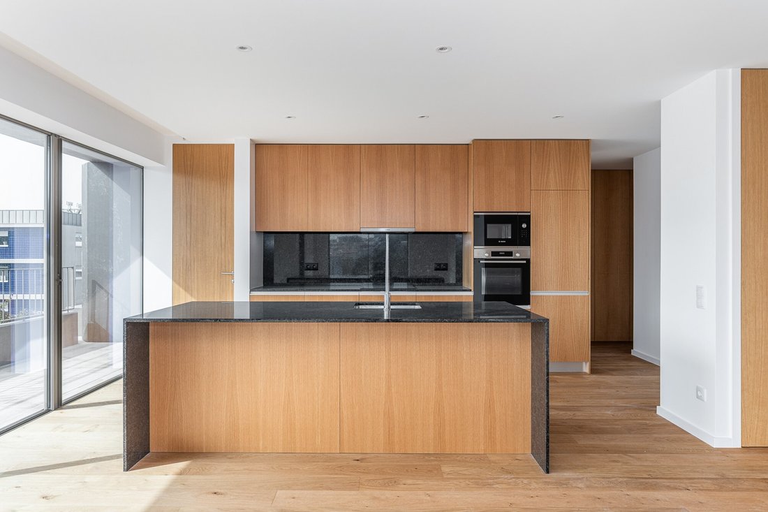 Apartment in Matosinhos e Leca da Palmeira, Porto District, Portugal 5 - 18500956