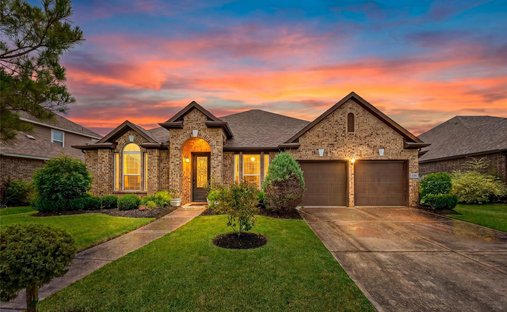 House in Brookside Village, Texas, United States 1