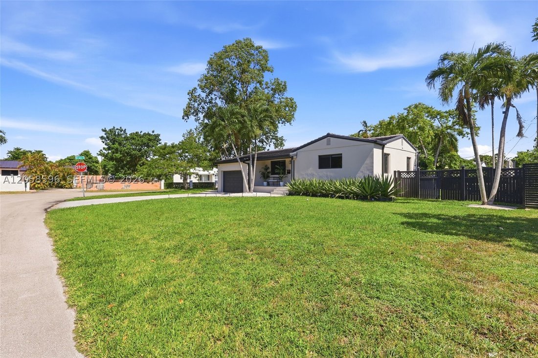 House in Miami, Florida, United States 4 - 18503160