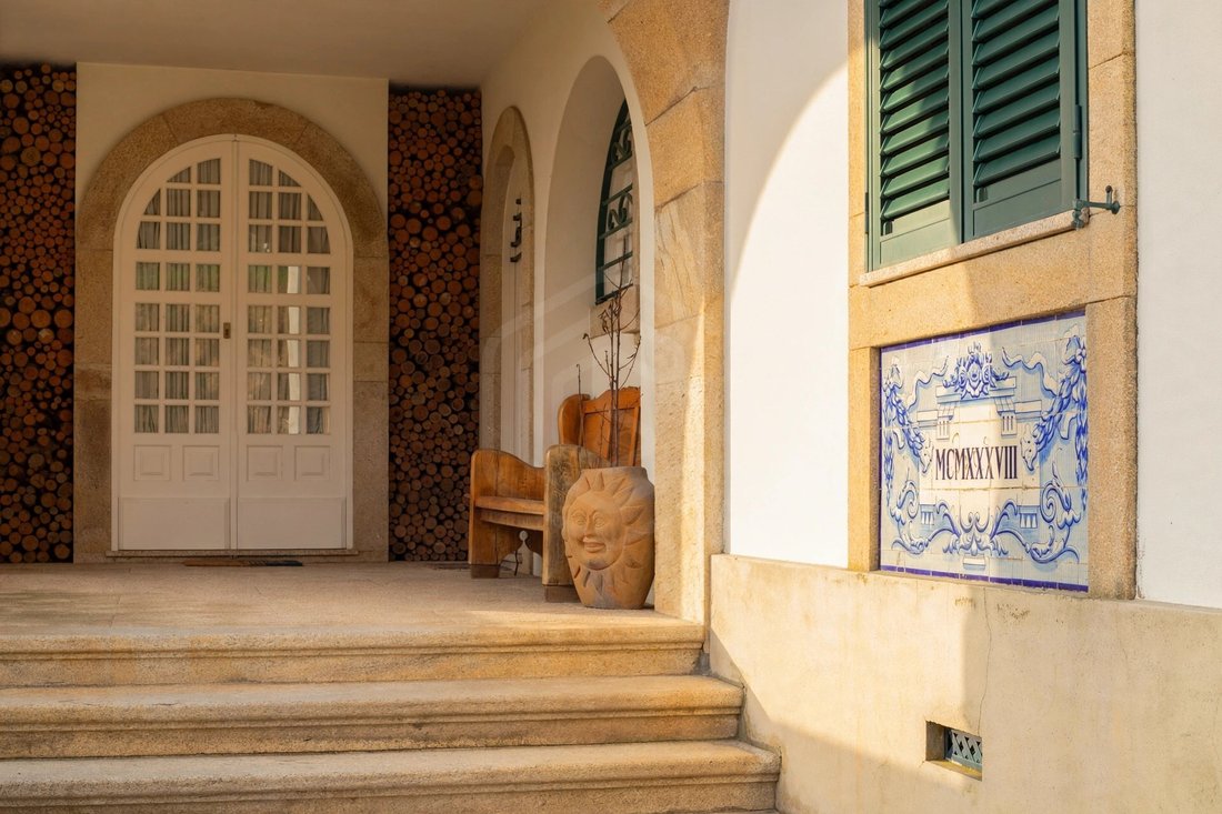 Finca in Oliveira de Azemeis, Santiago de Riba-Ul, Ul, Macinhata da Seixa e Madail, Aveiro, Portugal 4 - 18500897