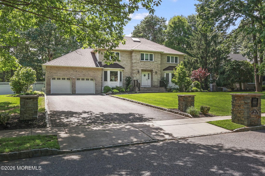 House in Manalapan Township, New Jersey, United States 4 - 18500539