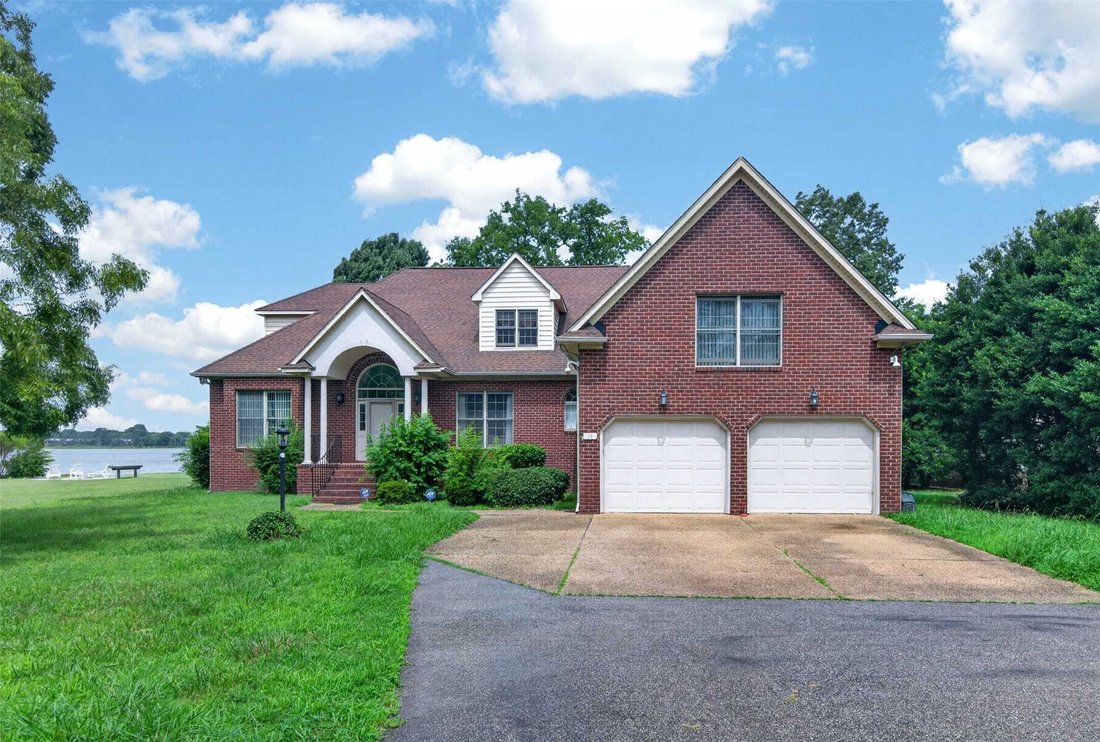 House in Hampton, Virginia, United States 1 - 18499639