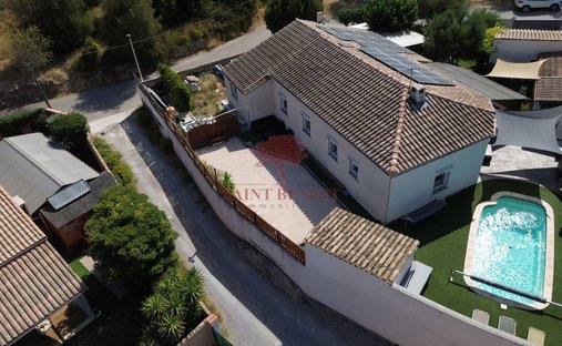 Villa in Gigean, Occitania, France 1