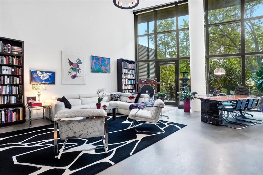 Condo in Dallas, Texas, United States 5 - 18500368