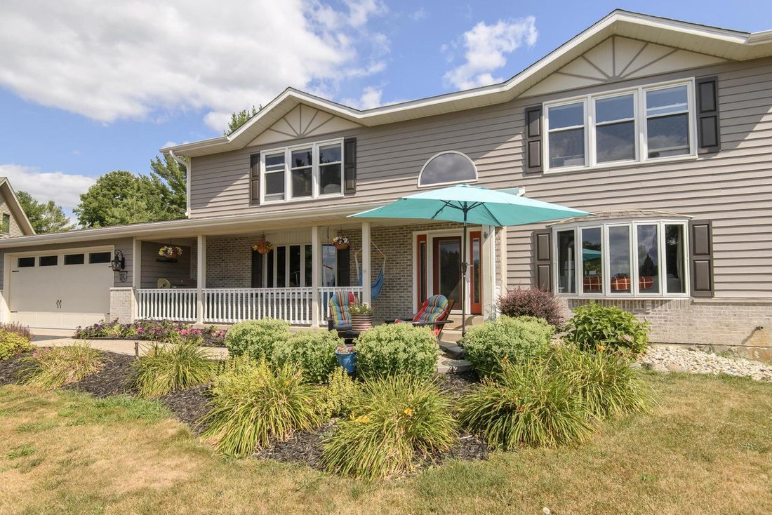 House in Lauderdale Lakes, Wisconsin, United States 2 - 18505358