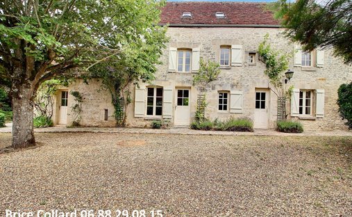 Villa in Villers-Saint-Frambourg, Villers-Saint-Frambourg-Ognon, France 1
