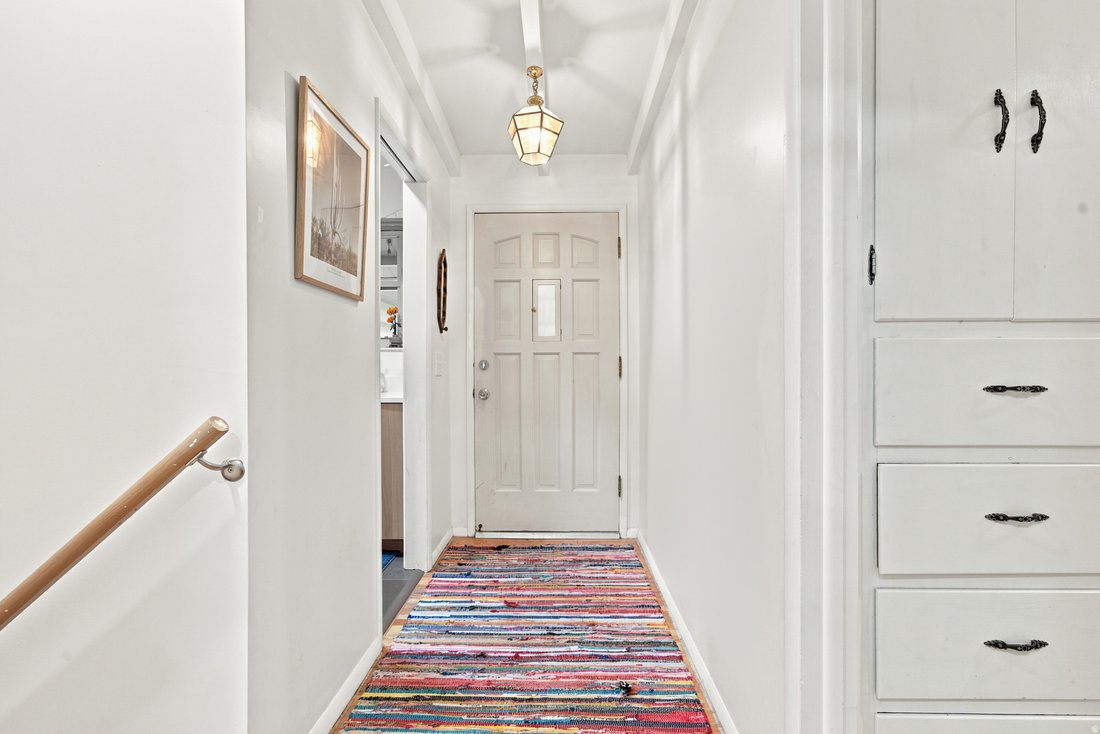 House in Salt Lake City, Utah, United States 2 - 18356803