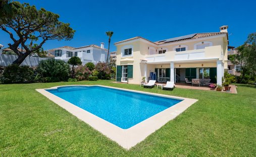 Villa in Elviria-Cabopino, Marbella, Spanien 1