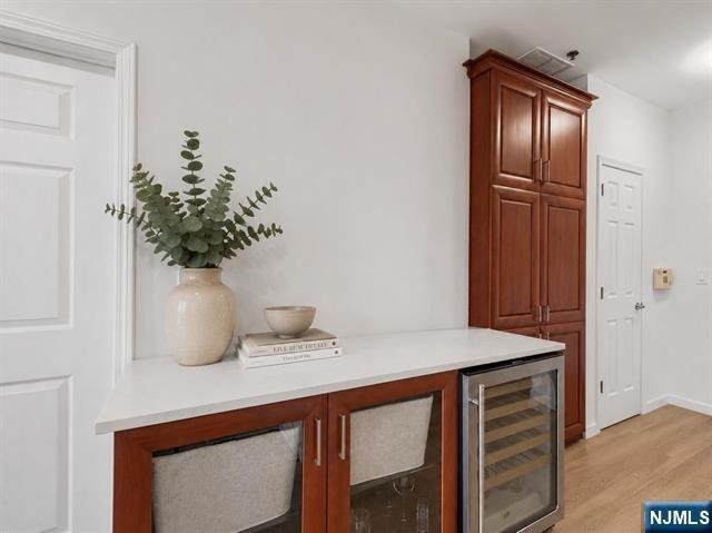 Condo in Guttenberg, New Jersey, United States 5 - 18484579