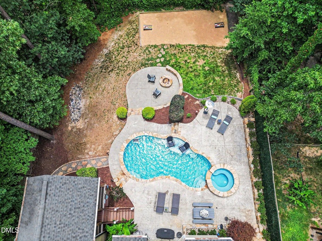 House in Apex, North Carolina, United States 2 - 18505313