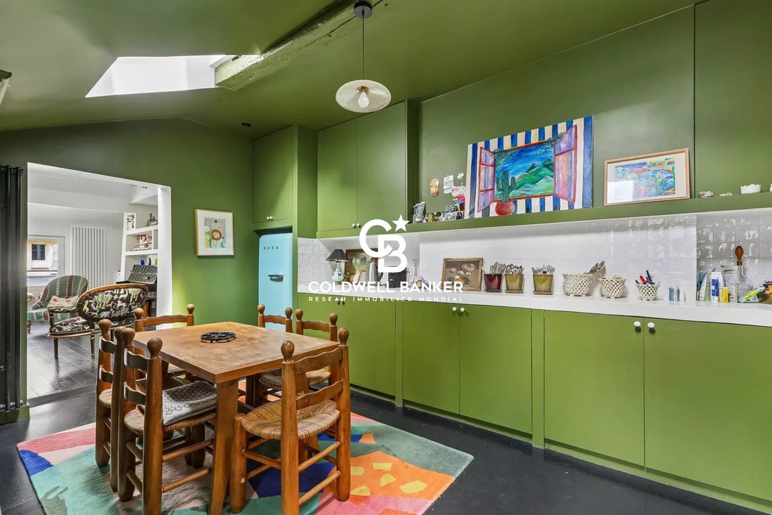 Apartment in Saint Thomas d'Aquin, Paris 7e Arrondissement, Paris 5 - 18501146