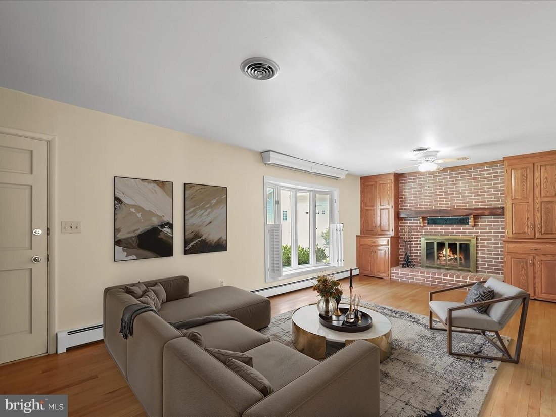 House in Westminster, Maryland, United States 4 - 18505117