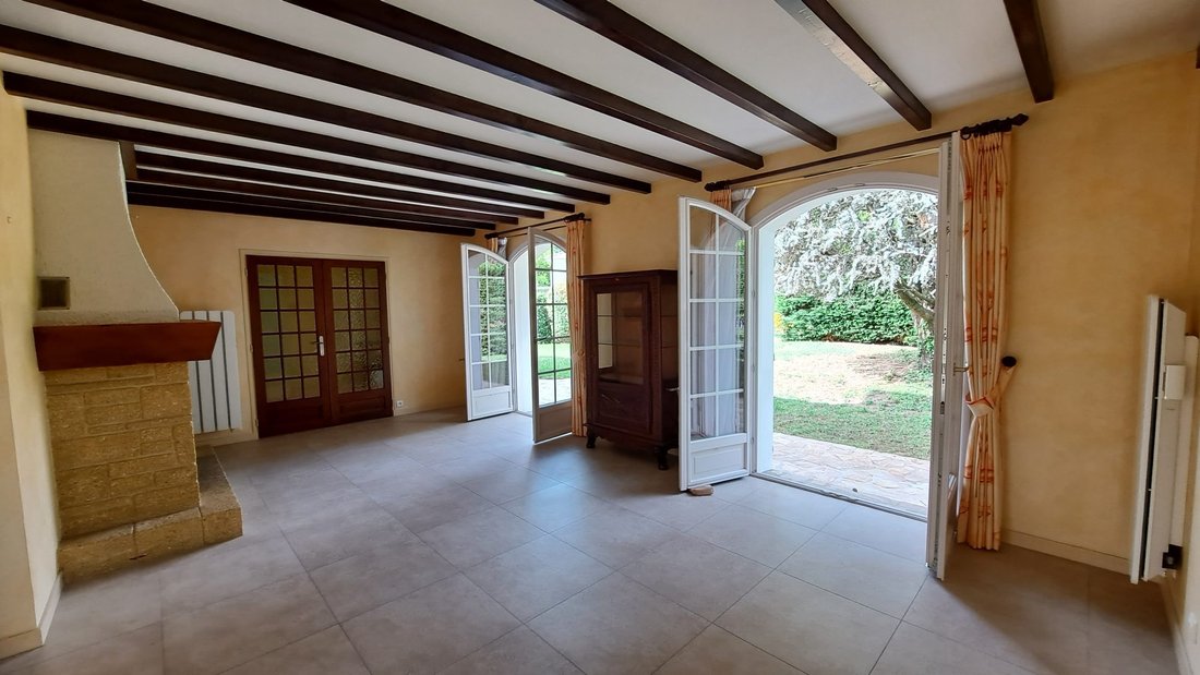 Villa in Francheville le Haut-Bruissin, Francheville, France 3 - 18151354