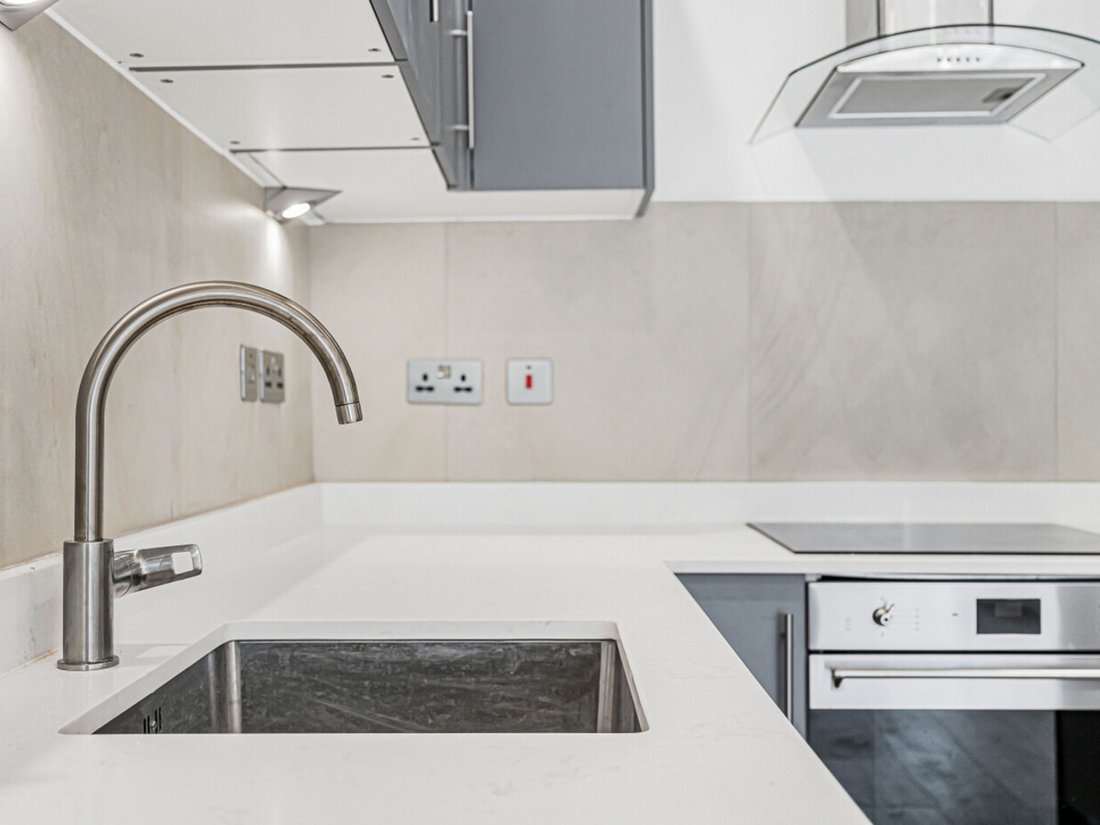 Apartment in Walham Green, Hammersmith and Fulham, England 4 - 18504010
