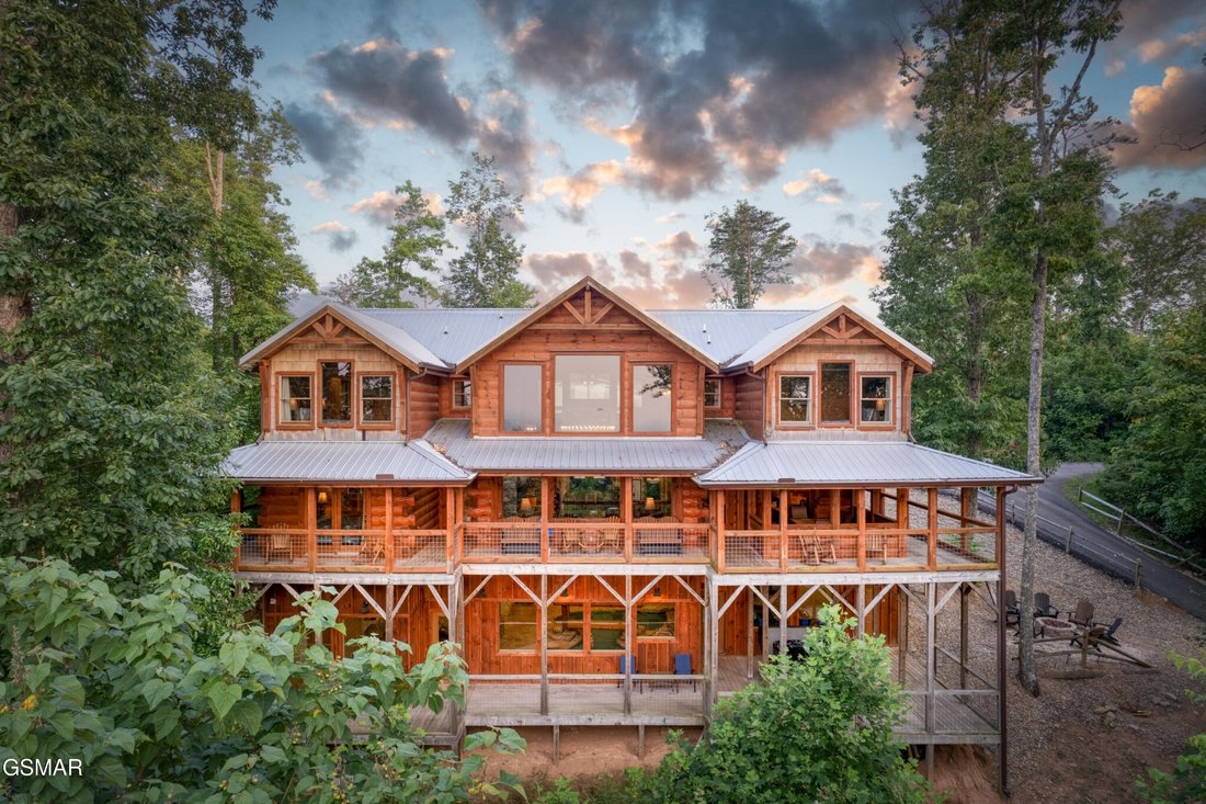 House in Sevierville, Tennessee, United States 1 - 18502832
