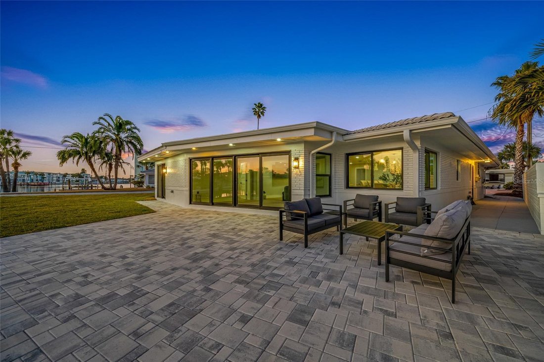 House in St. Pete Beach, Florida, United States 3 - 18502554
