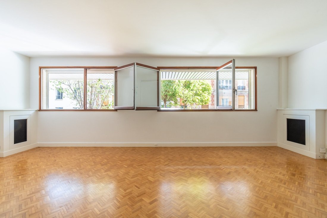 Apartment in Saint Lambert, Paris 15e Arrondissement, Paris 1 - 18499903
