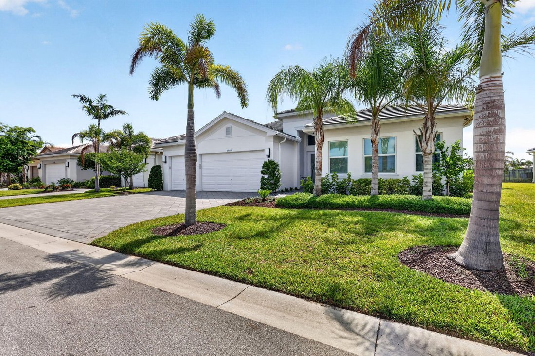 House in Port St. Lucie, Florida, United States 1 - 18499886