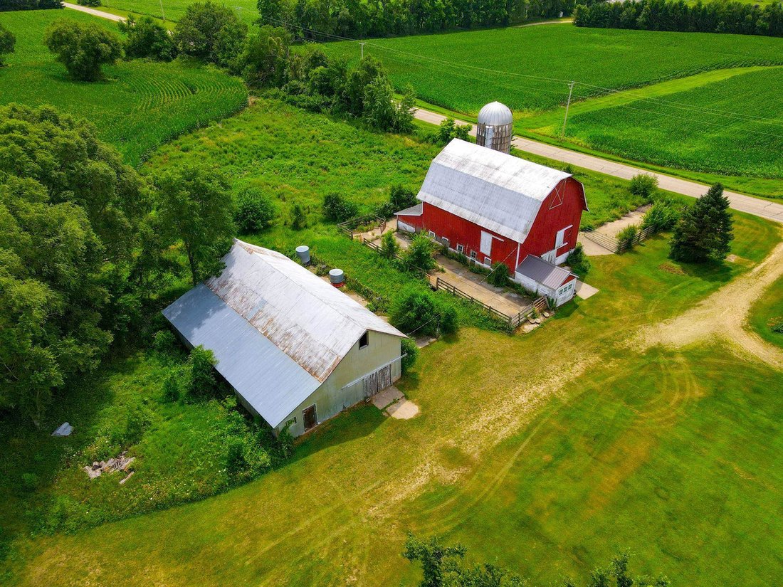 Land in Evansville, Wisconsin, United States 2 - 18501401