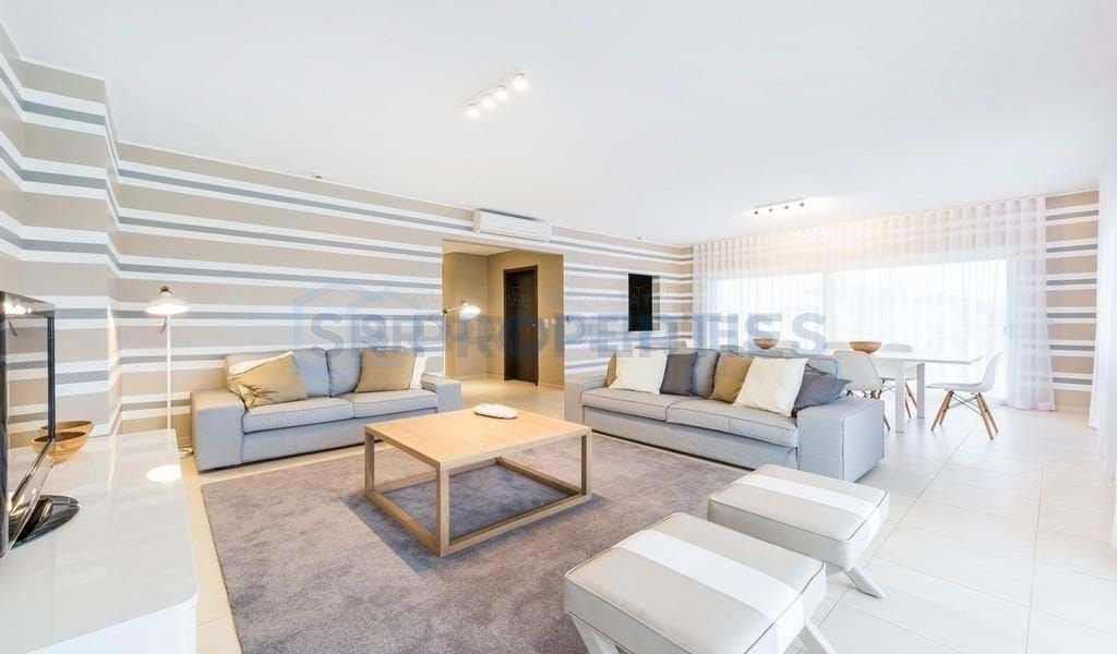 Apartment in Vilamoura, Quarteira, Algarve 2 - 18438151