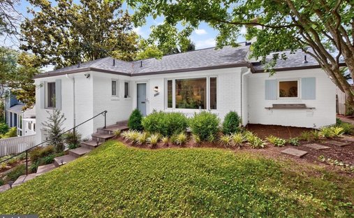 House in Bethesda, Maryland, United States 1