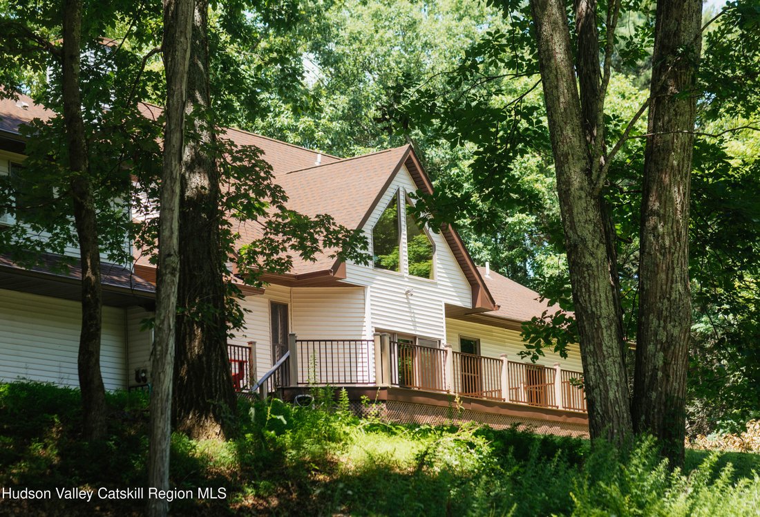 House in Lake Katrine, New York, United States 1 - 18502325
